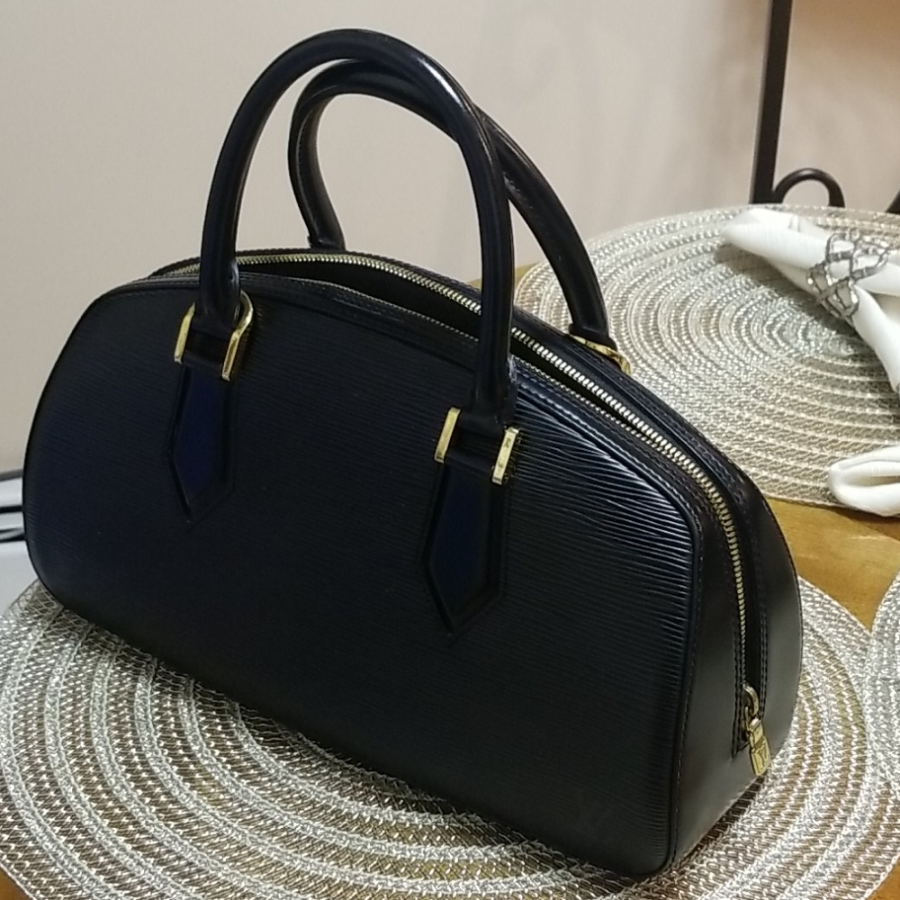 Louis Vuitton Epi Jasmine Bag